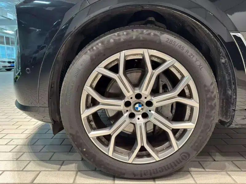 BMW X7 2024 xDrive40i Leading Luxury Package 7-seater — миниатюра 11