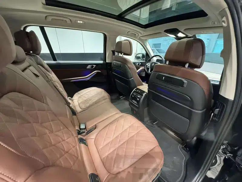 BMW X7 2024 xDrive40i Leading Luxury Package 7-seater — миниатюра 10