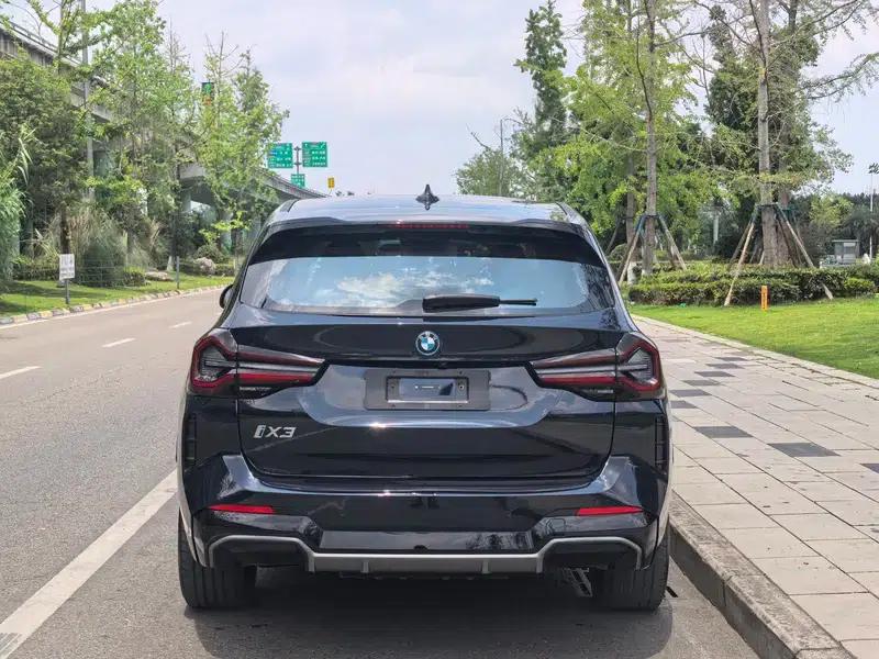 BMW iX3 2022 Facelift - Pioneer Edition — миниатюра 5