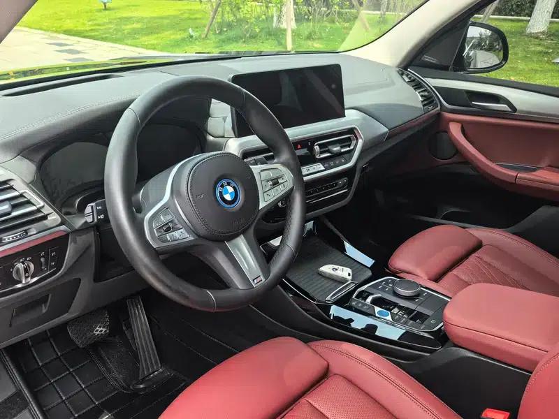 BMW iX3 2022 Facelift - Pioneer Edition — миниатюра 8