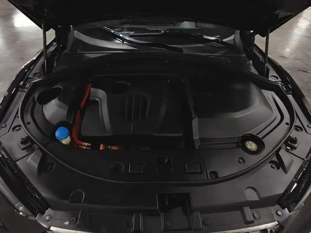 Weipai VV7 New Energy 2020 PHEV 2.0T Flagship Edition — миниатюра 6