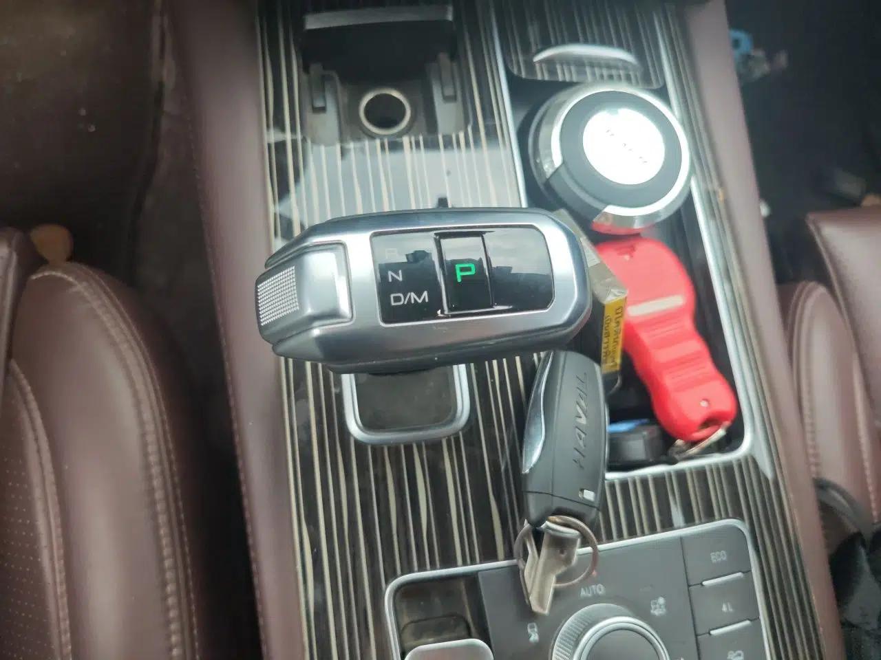 Haval H9 2020 2.0T Gasoline 4WD Premium Edition 5 Seats — миниатюра 14