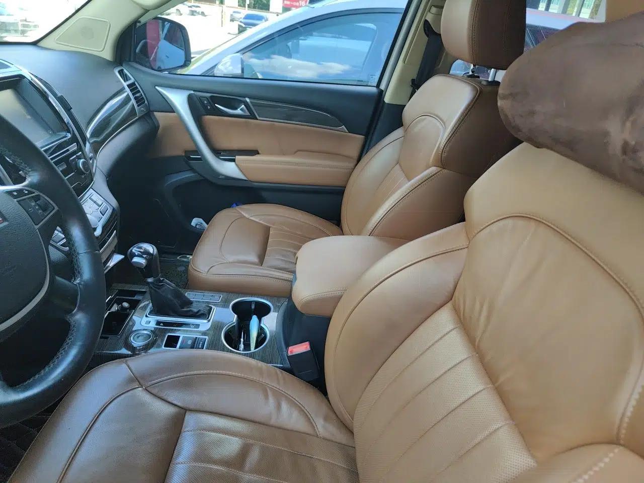 Haval H9 2015 2.0T Four-Wheel Drive Luxury Model 5 Seats — миниатюра 15