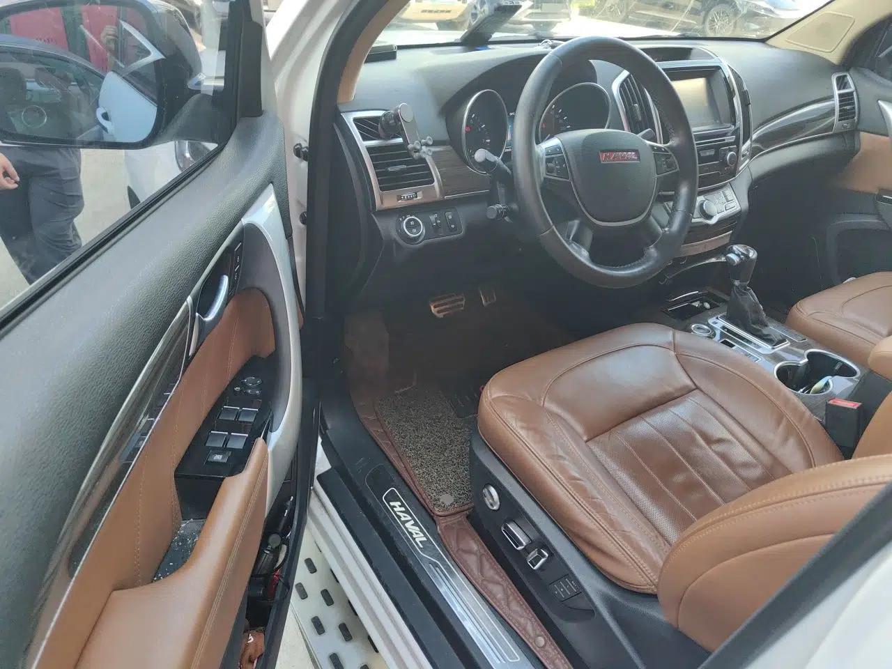 Haval H9 2015 2.0T Four-Wheel Drive Luxury Model 5 Seats — миниатюра 16
