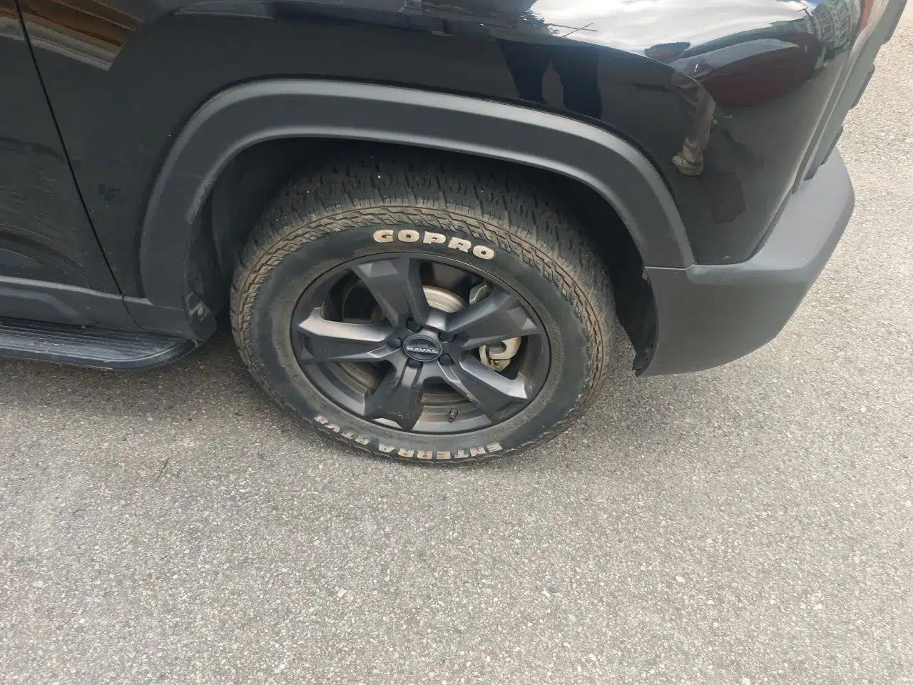 Haval Raptor New Energy 2023 Hi4 145 Explorer Edition — миниатюра 8