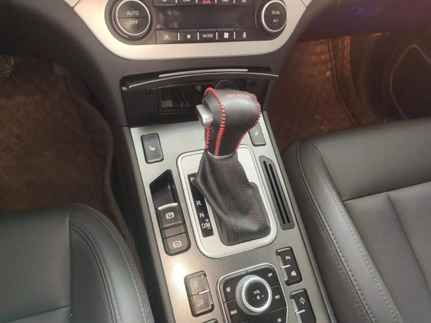 Haval H6 Coupe 2015 Blue Label 2.0T Automatic Two-Wheel Drive Elite Model — миниатюра 16