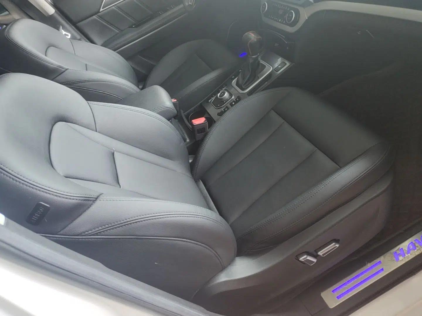 Haval H6 Coupe 2015 Blue Label 2.0T Automatic Two-Wheel Drive Elite Model — миниатюра 19