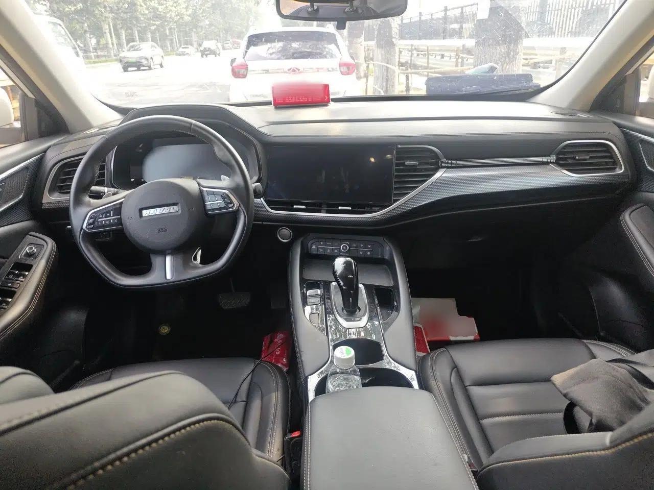 Haval F7x 2021 2.0T Two-Wheel Drive Smart & Trendy Edition — миниатюра 9