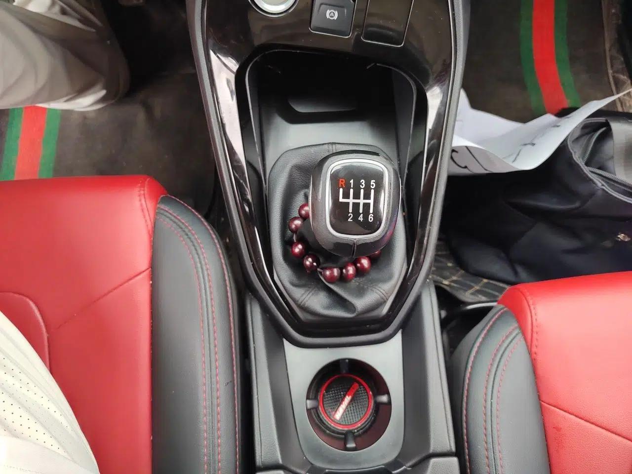 Haval H2s 2017 Red Label 1.5T Manual Comfort Model — миниатюра 14