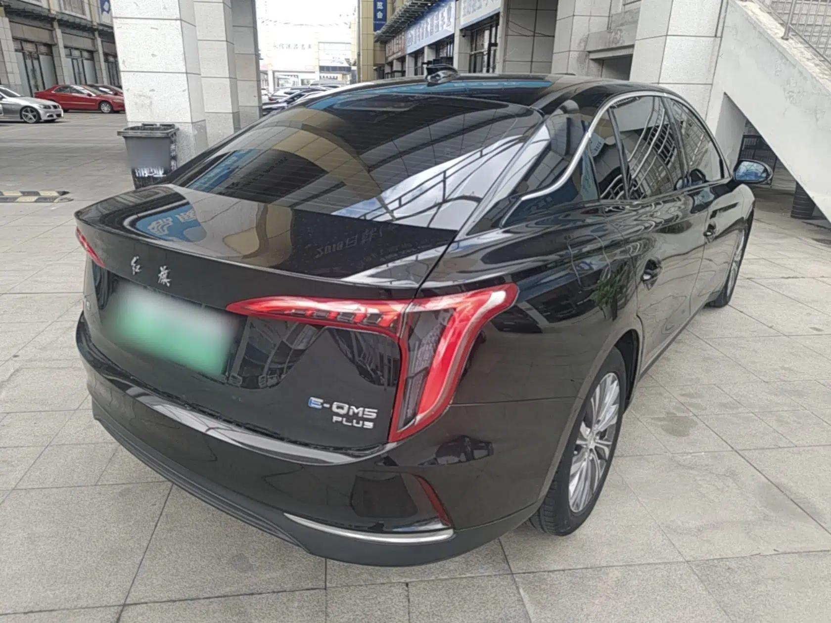 Hongqi E-QM5 2023 560km PLUS — миниатюра 6