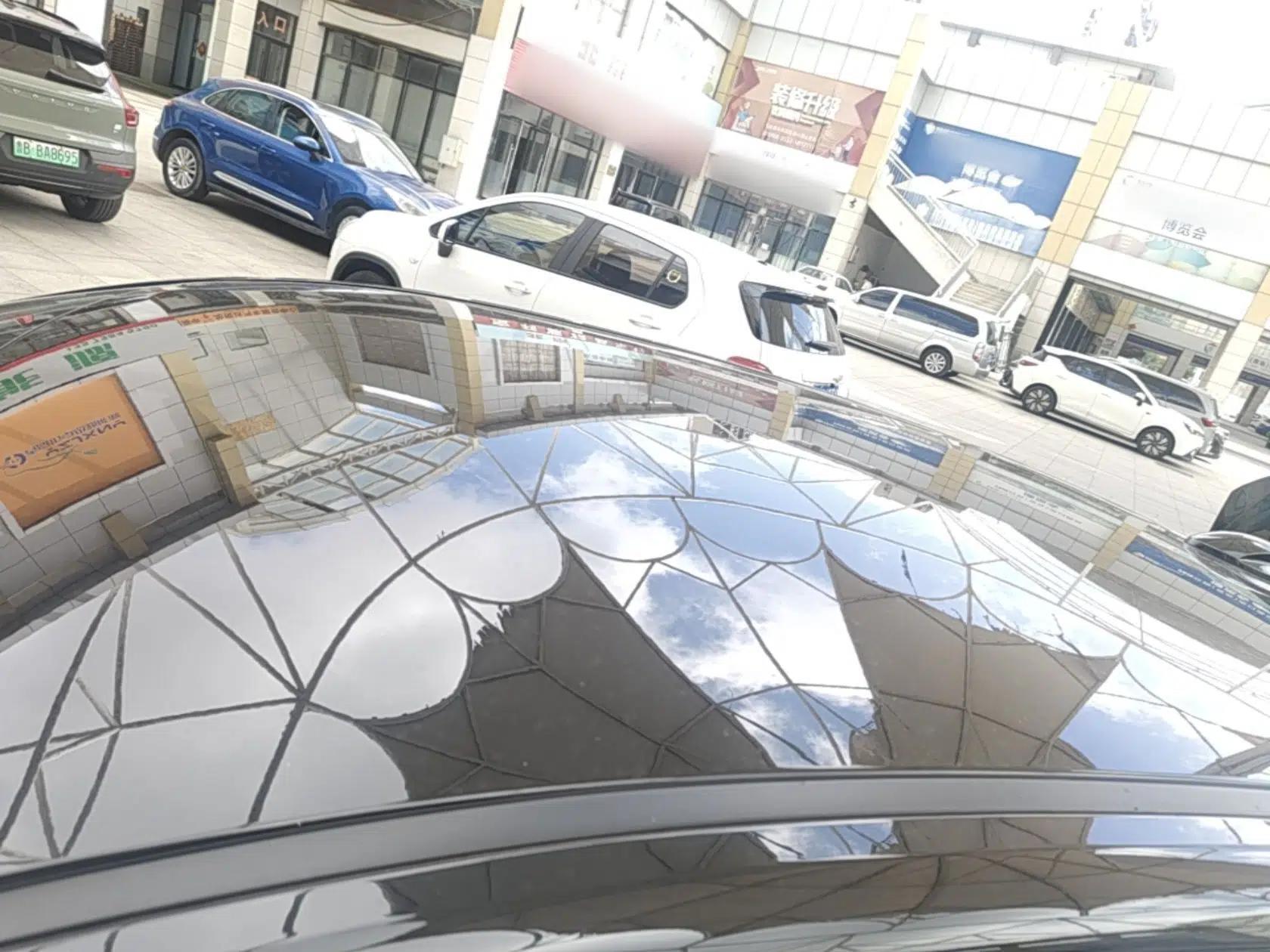 Hongqi E-QM5 2023 560km PLUS — миниатюра 7