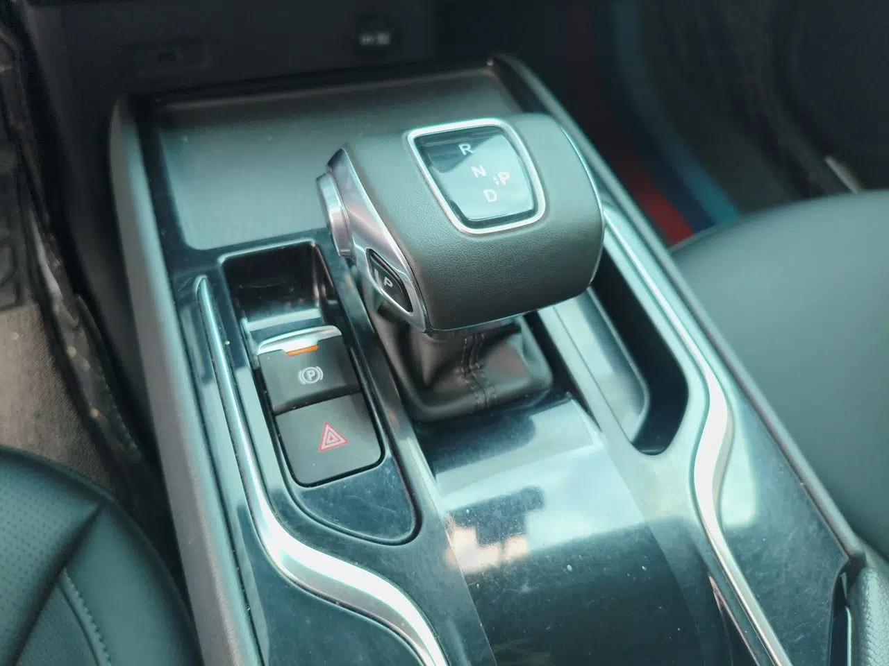 Hongqi E-QM5 2023 620km PLUS — миниатюра 14