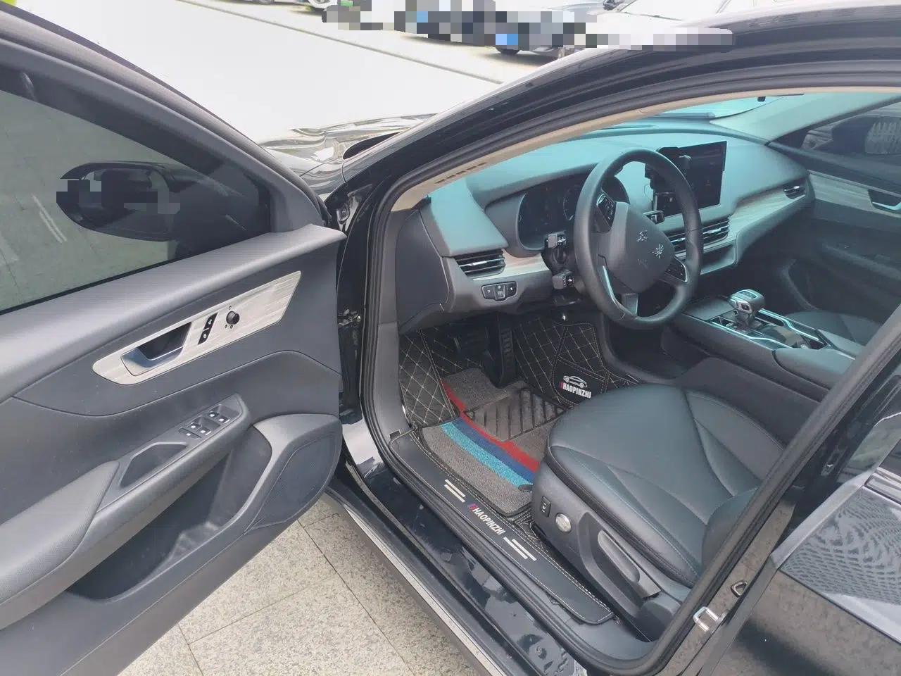 Hongqi E-QM5 2023 620km PLUS — миниатюра 16