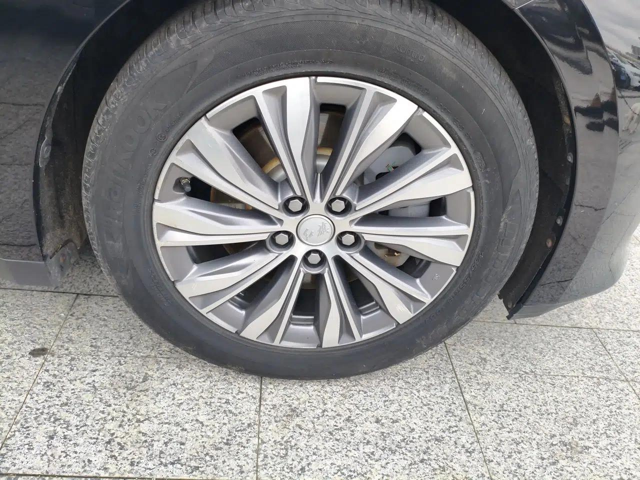 Hongqi E-QM5 2023 620km PLUS — миниатюра 8