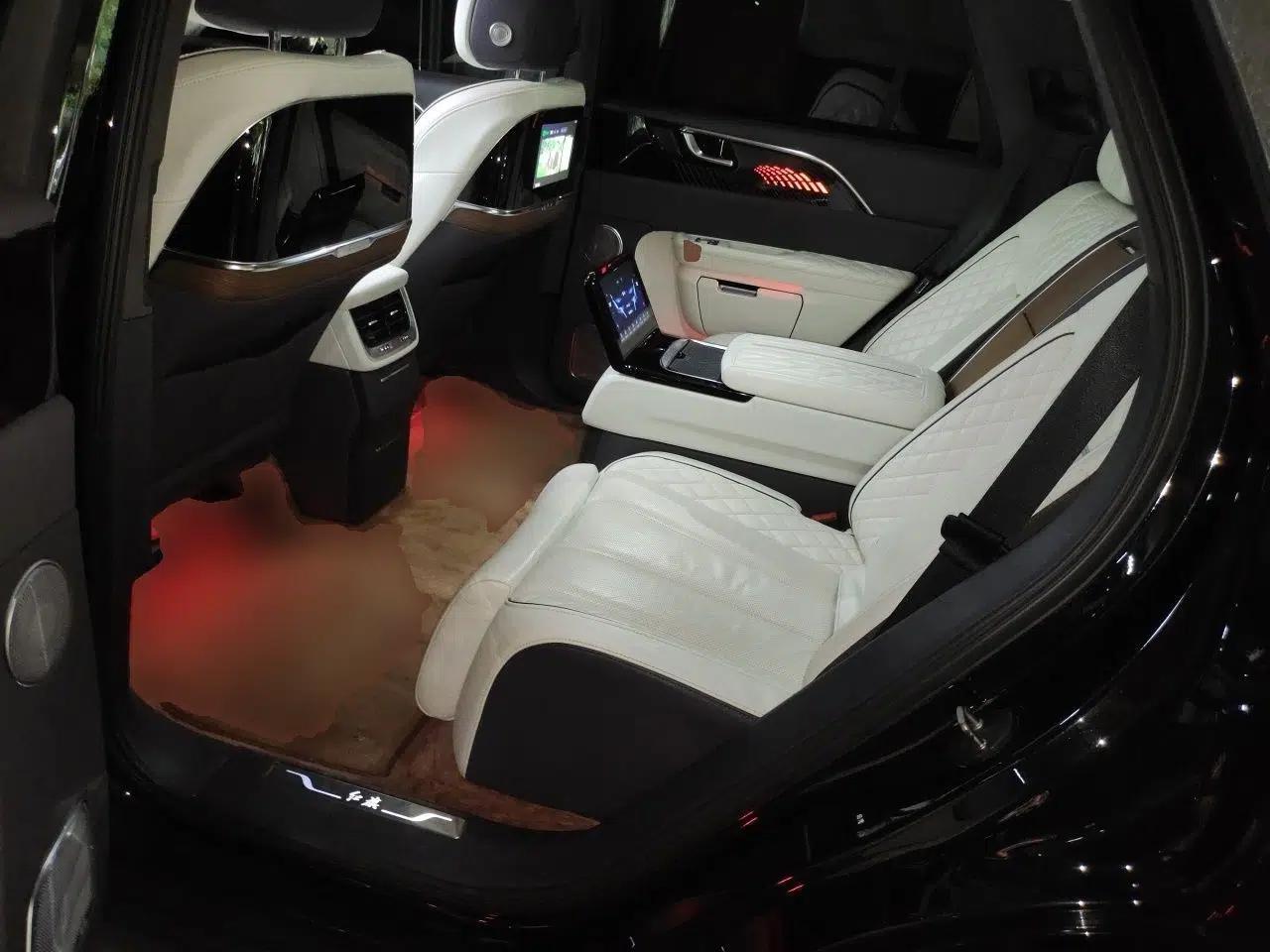 Hongqi E-HS9 2021 510 km Flagship Edition Four Seats — миниатюра 17