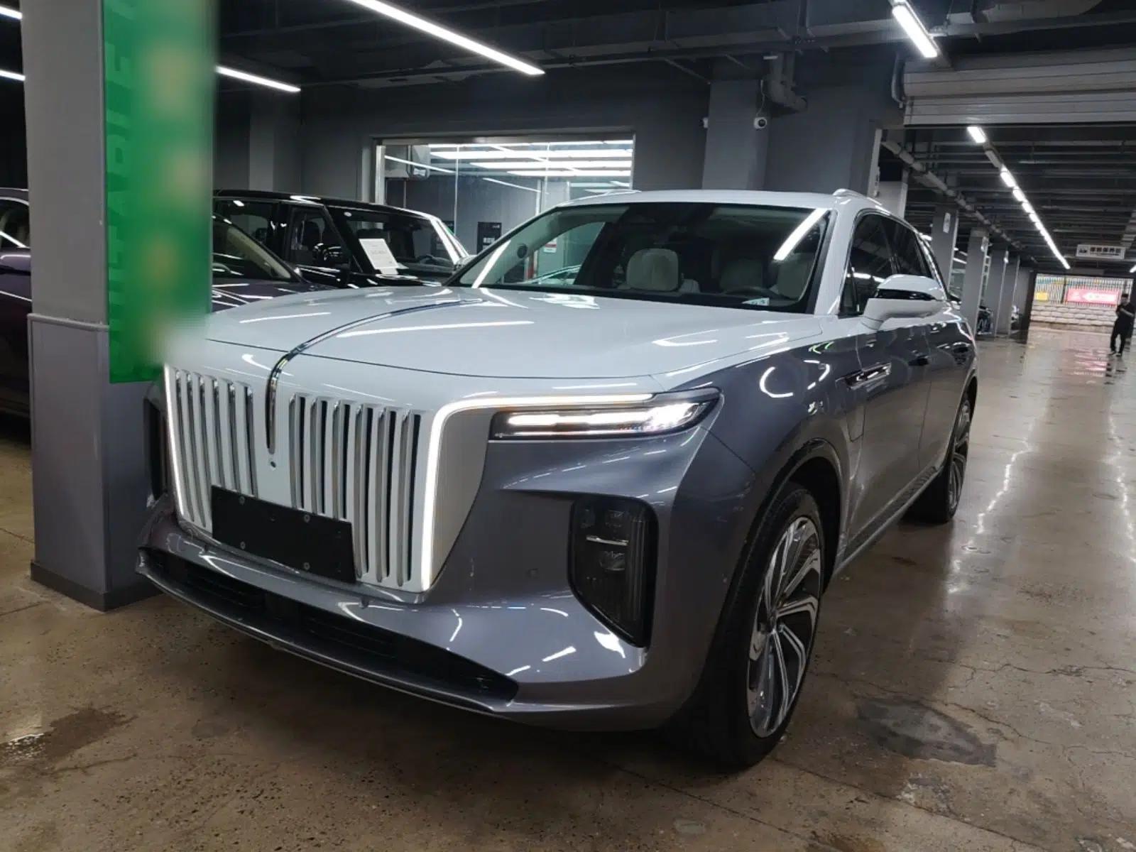 Hongqi E-HS9 2022 660 km Range Flagship Edition Four Seats — миниатюра 1