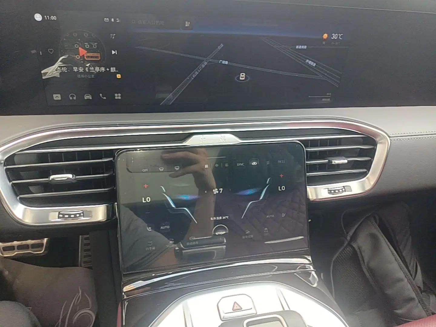Hongqi E-HS9 2022 690 km Range Flagship Edition Six Seats — миниатюра 15