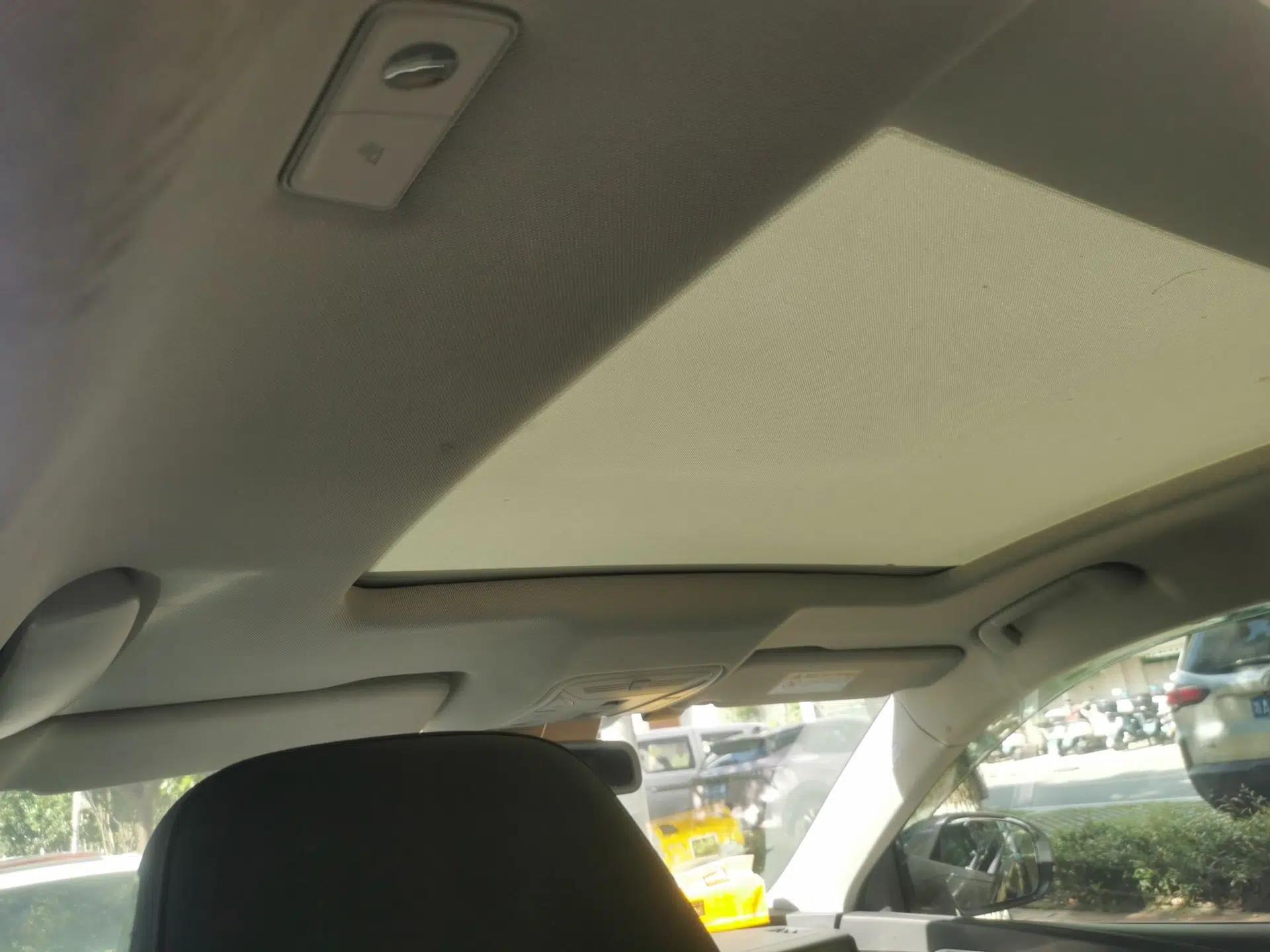 Hongqi HS7 2022 2.0T DCT Two-Wheel Drive Smart Connect Flagship Edition Five Seats — миниатюра 18