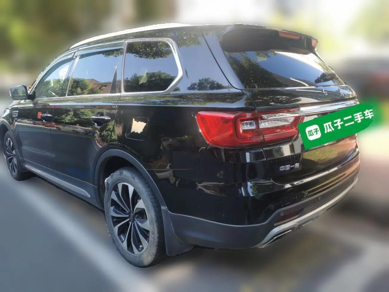 Hongqi HS7 2022 2.0T DCT Two-Wheel Drive Smart Connect Flagship Edition Five Seats — миниатюра 4