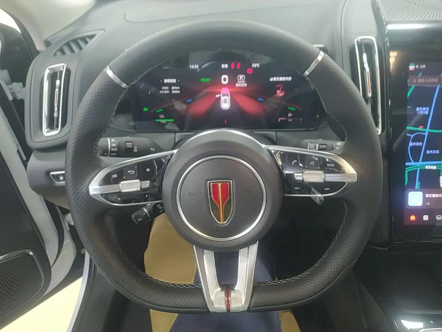 Hongqi HS3 PHEV 2025 Model PHEV 117km Jingwei PLUS Edition — миниатюра 13