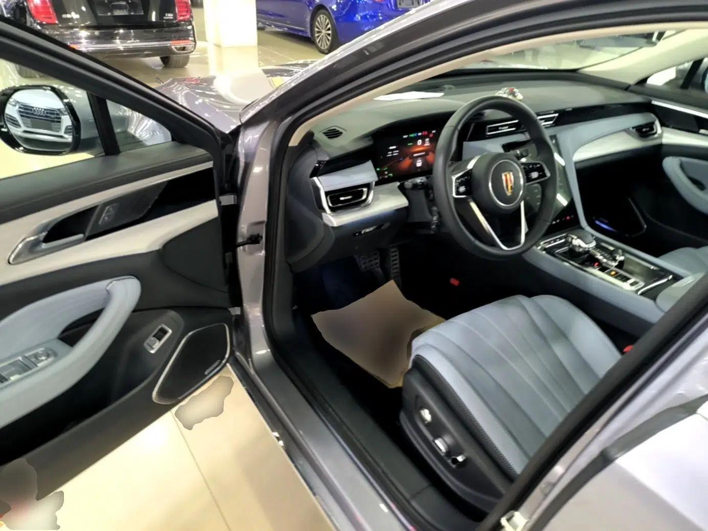Hongqi H5 PHEV 2025 170 Super Hybrid Version — миниатюра 18