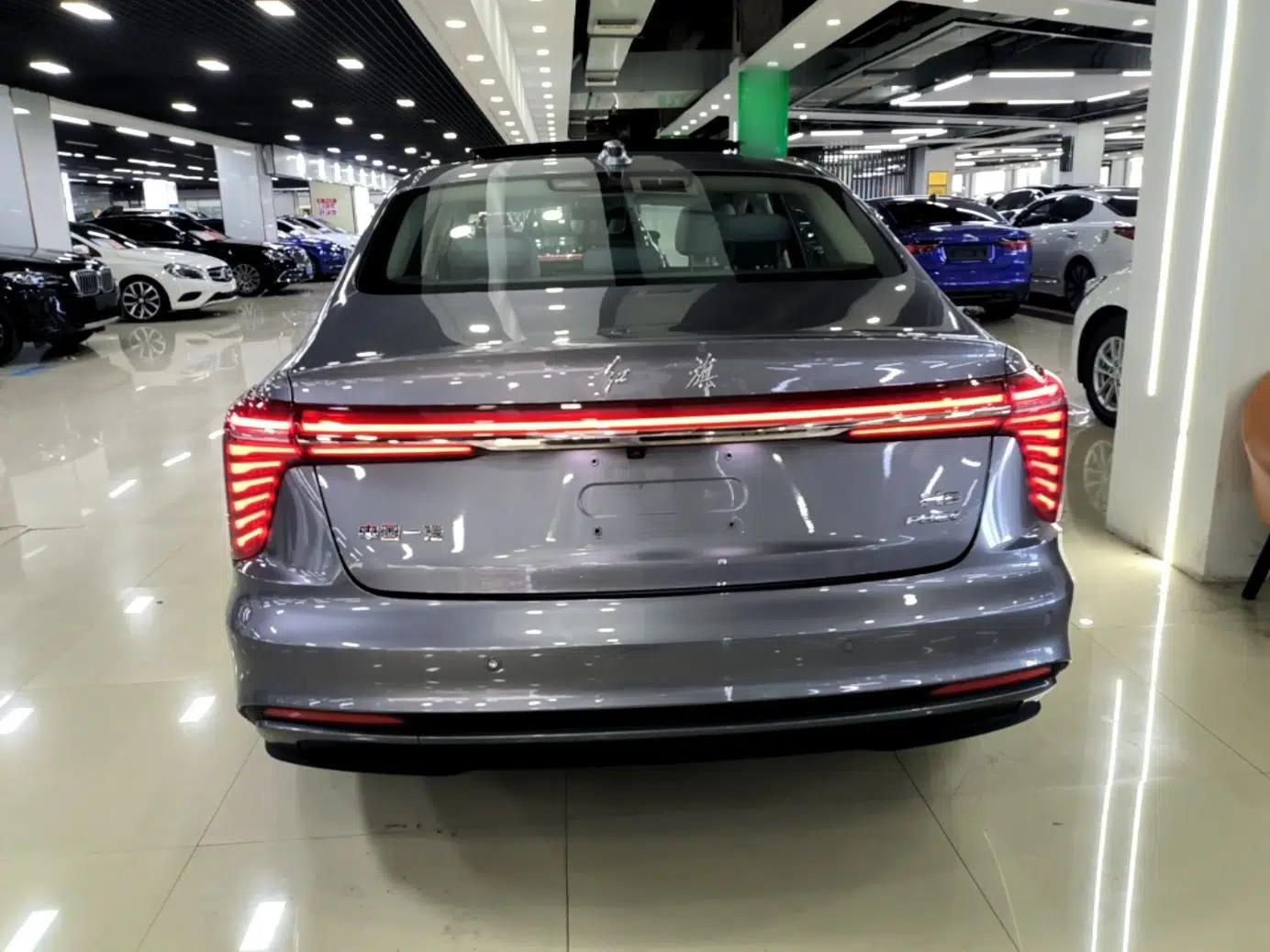 Hongqi H5 PHEV 2025 170 Super Hybrid Version — миниатюра 5