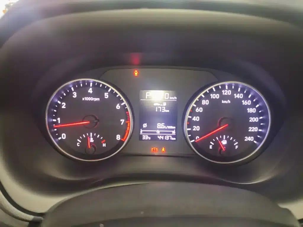 Hyundai Elantra 2018 1.6L Automatic GL (National V Emission Standard) — миниатюра 12