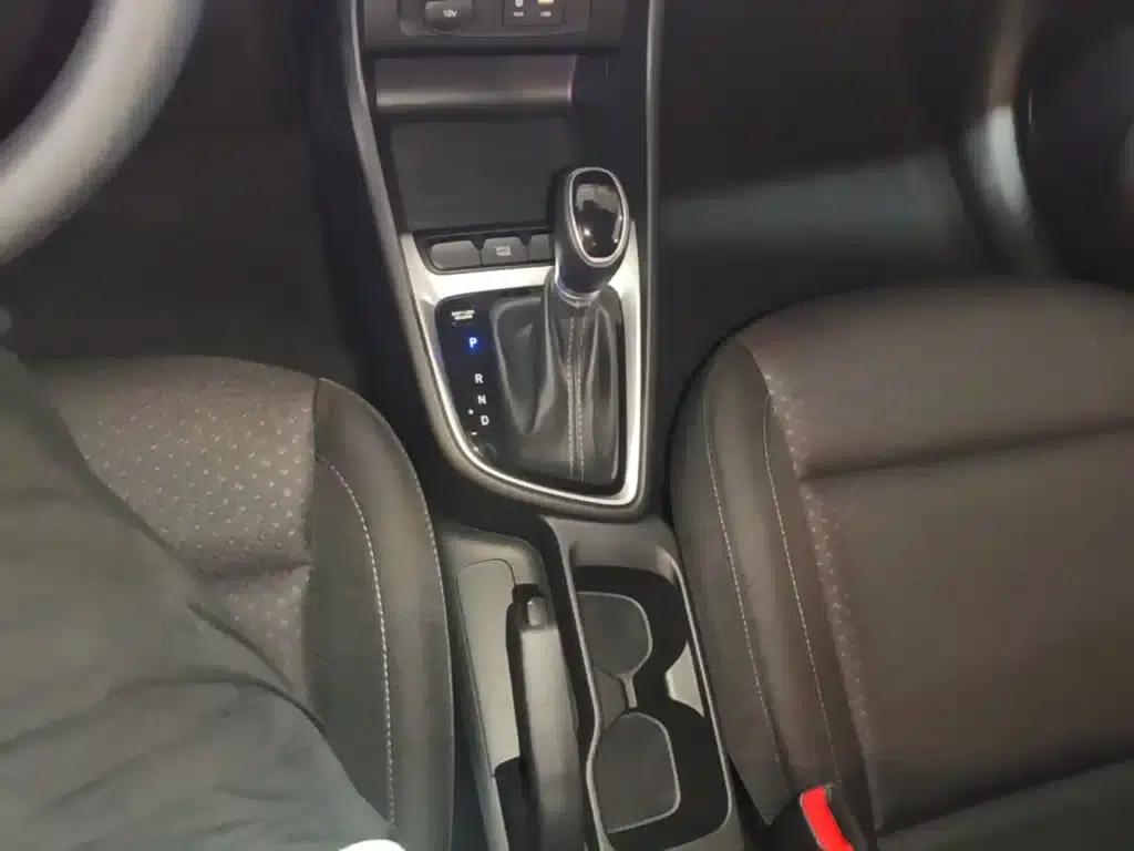 Hyundai Elantra 2018 1.6L Automatic GL (National V Emission Standard) — миниатюра 14