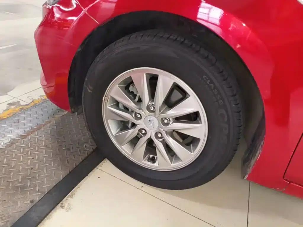 Hyundai Elantra 2018 1.6L Automatic GL (National V Emission Standard) — миниатюра 23