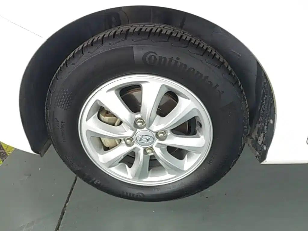 2017 Hyundai Reina 1.4L Automatic Premium Edition (China VI Emission Standard) — миниатюра 23