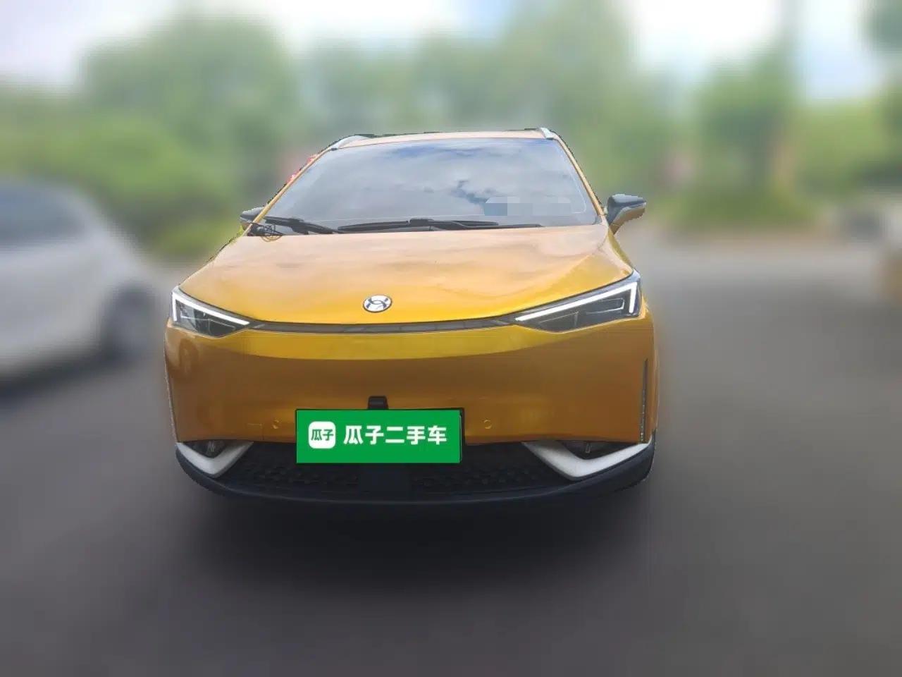 Hycan Z03 2022 620 km Range Trendy Cool Version 160 kW 76.8 kWh — миниатюра 2