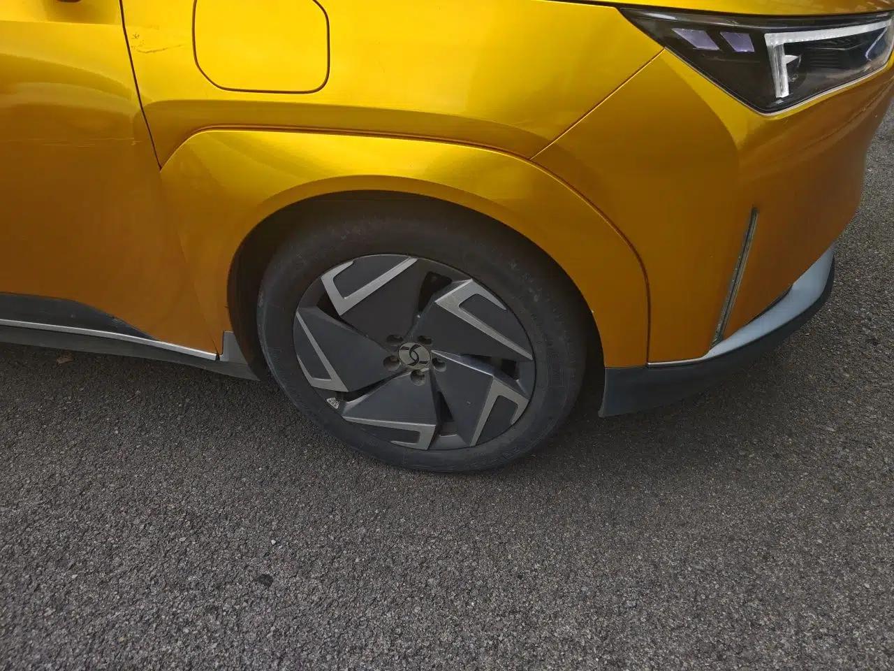 Hycan Z03 2022 620 km Range Trendy Cool Version 160 kW 76.8 kWh — миниатюра 8