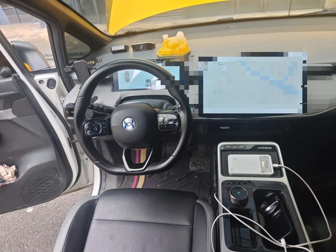 Hycan Z03 2022 620 km Range Trendy Cool Version 160 kW 76.8 kWh — миниатюра 10
