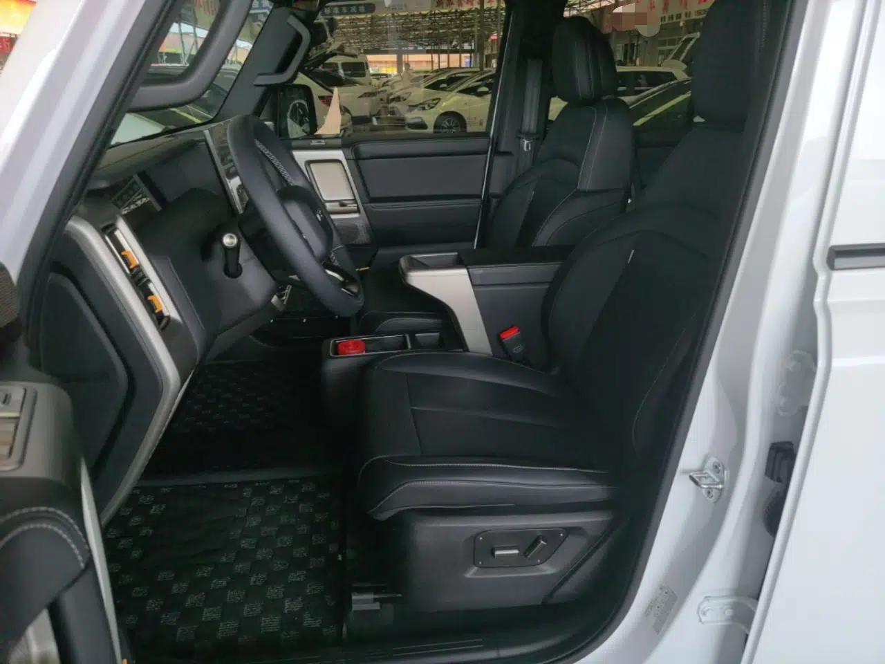 iCAR V23 2026 Model 550 Two-Wheel Drive Super Sports Edition — миниатюра 17