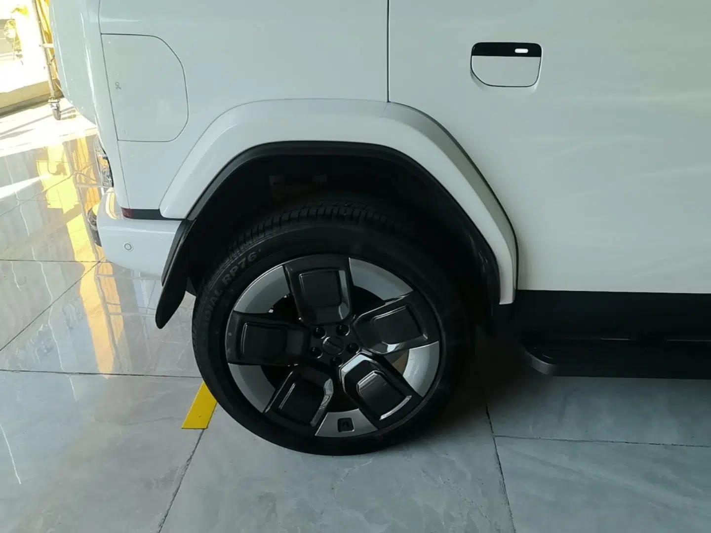 iCAR V23 2026 Model V23S 501 Four-Wheel Drive Peak Performance Edition — миниатюра 11