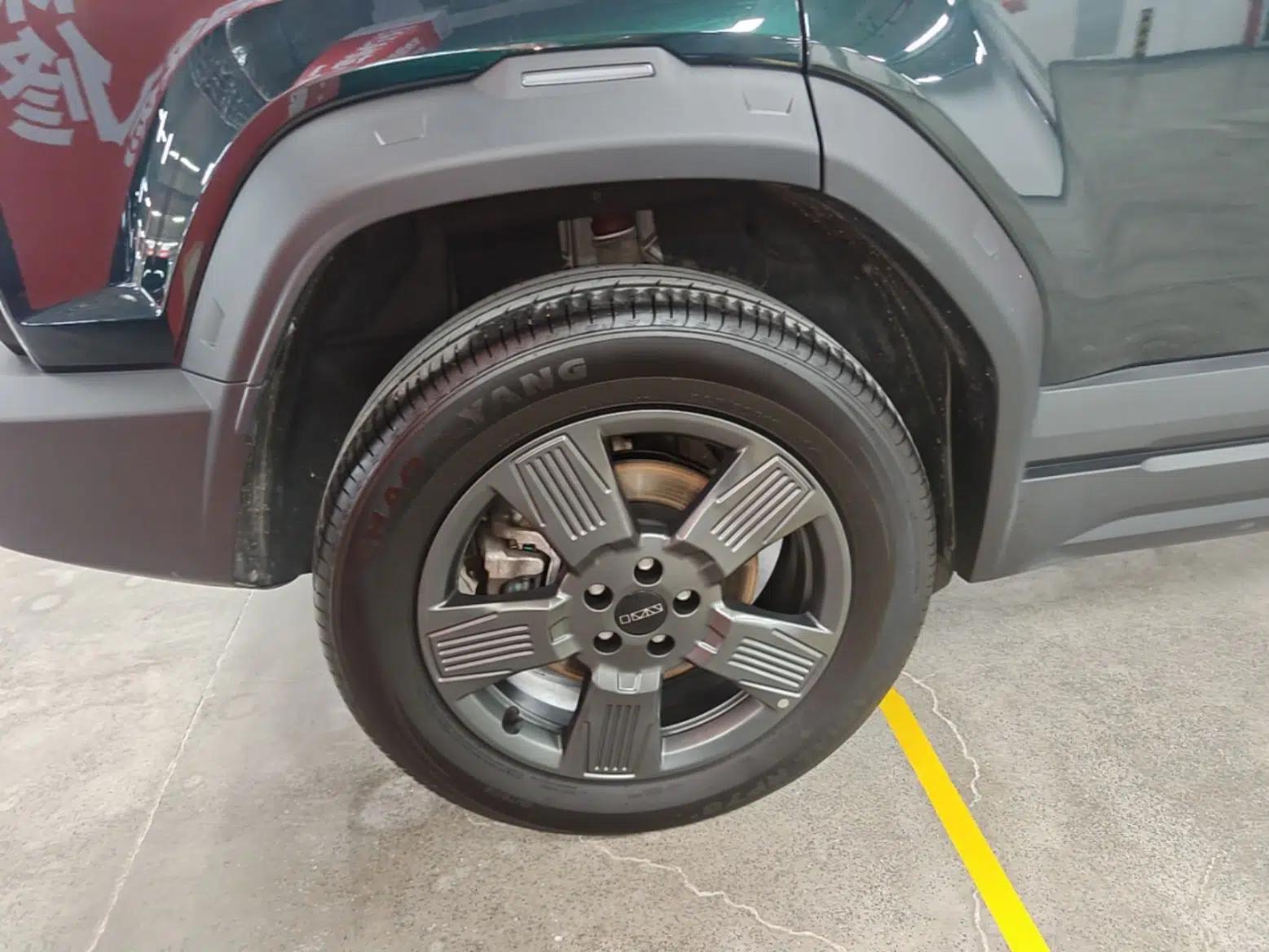 iCAR 03 2024 401km Range Two-Wheel Drive Standard Yuechao Version — миниатюра 11