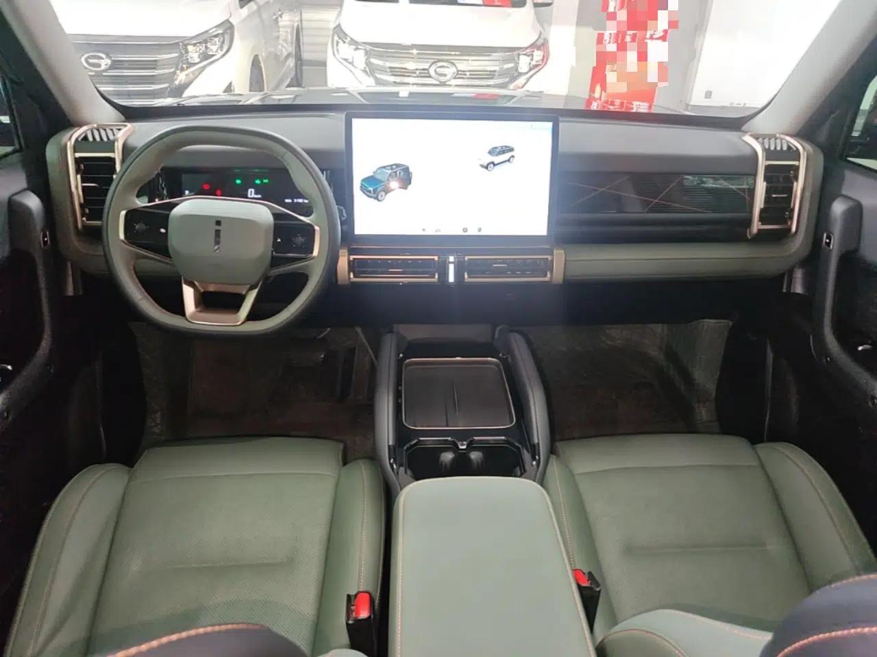 iCAR 03 2024 401km Range Two-Wheel Drive Standard Yuechao Version — миниатюра 12
