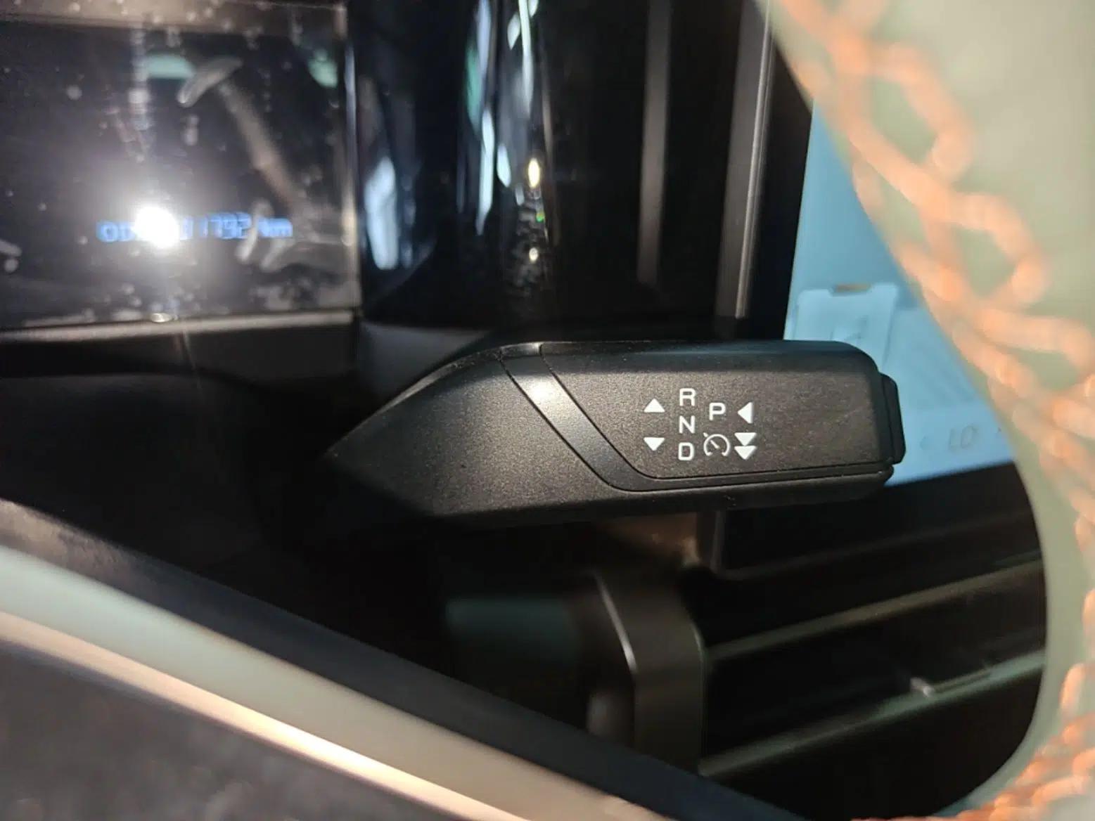 iCAR 03 2024 401km Range Two-Wheel Drive Standard Yuechao Version — миниатюра 16