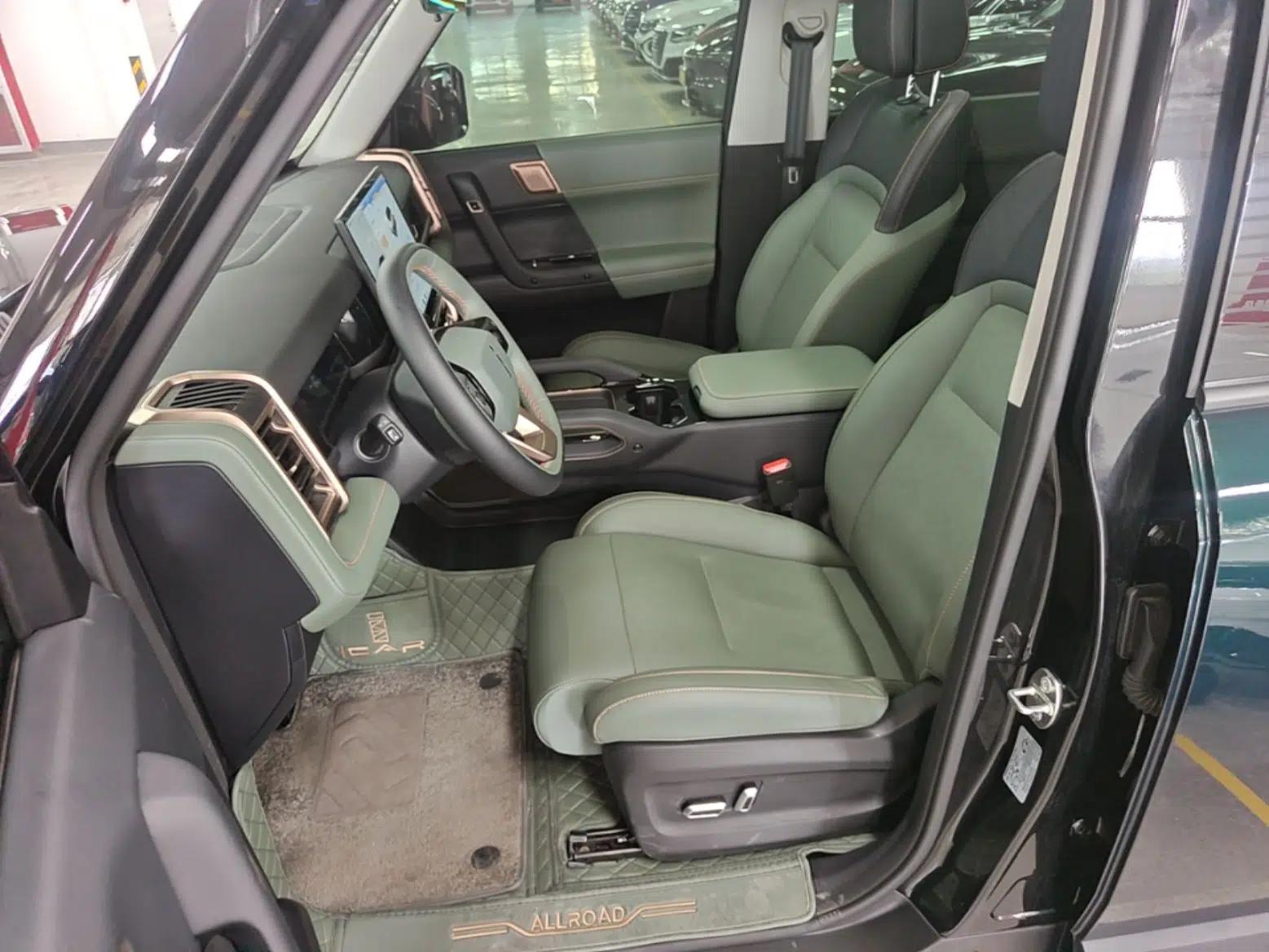 iCAR 03 2024 401km Range Two-Wheel Drive Standard Yuechao Version — миниатюра 17