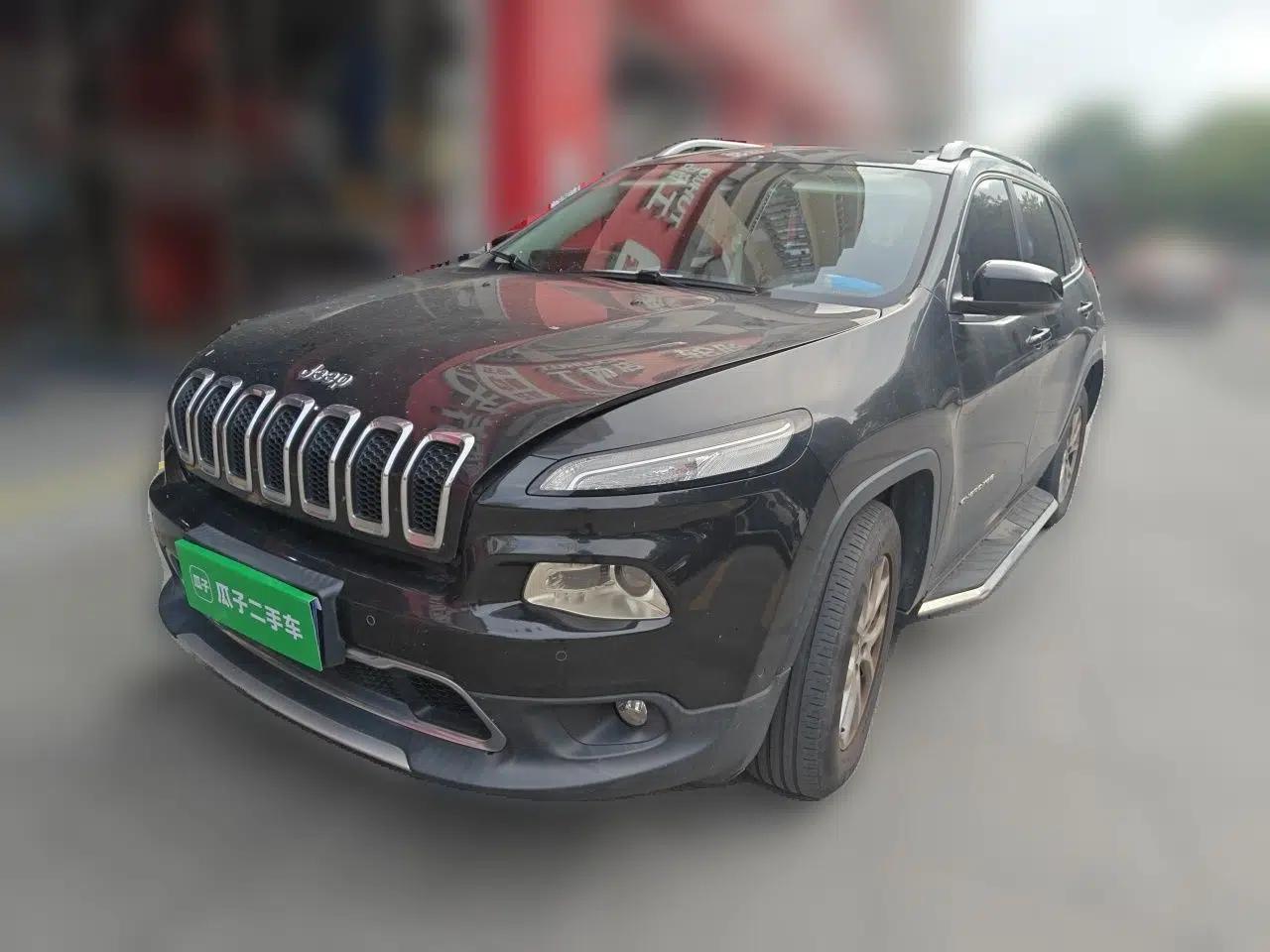 Jeep Cherokee 2016 2.4L Professional Smart Version — миниатюра 1