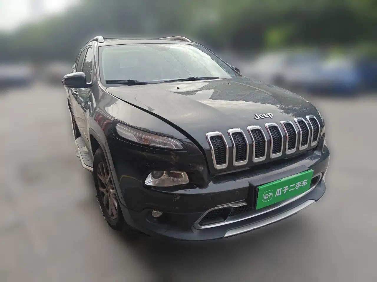 Jeep Cherokee 2016 2.4L Professional Smart Version — миниатюра 3
