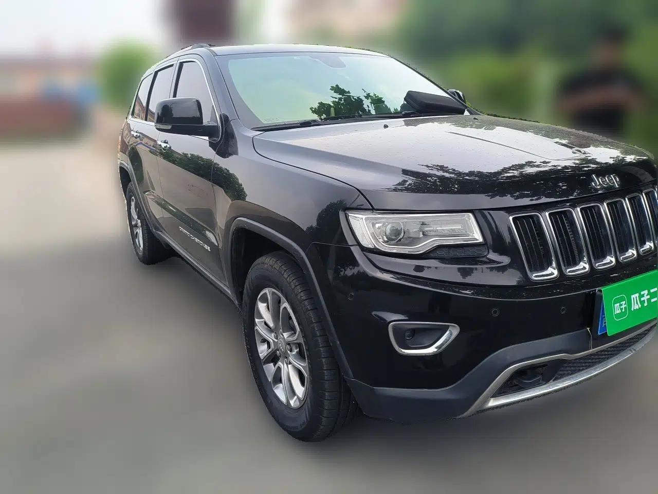 Jeep Grand Cherokee 2016 3.0L Elite Navigation Edition — миниатюра 3