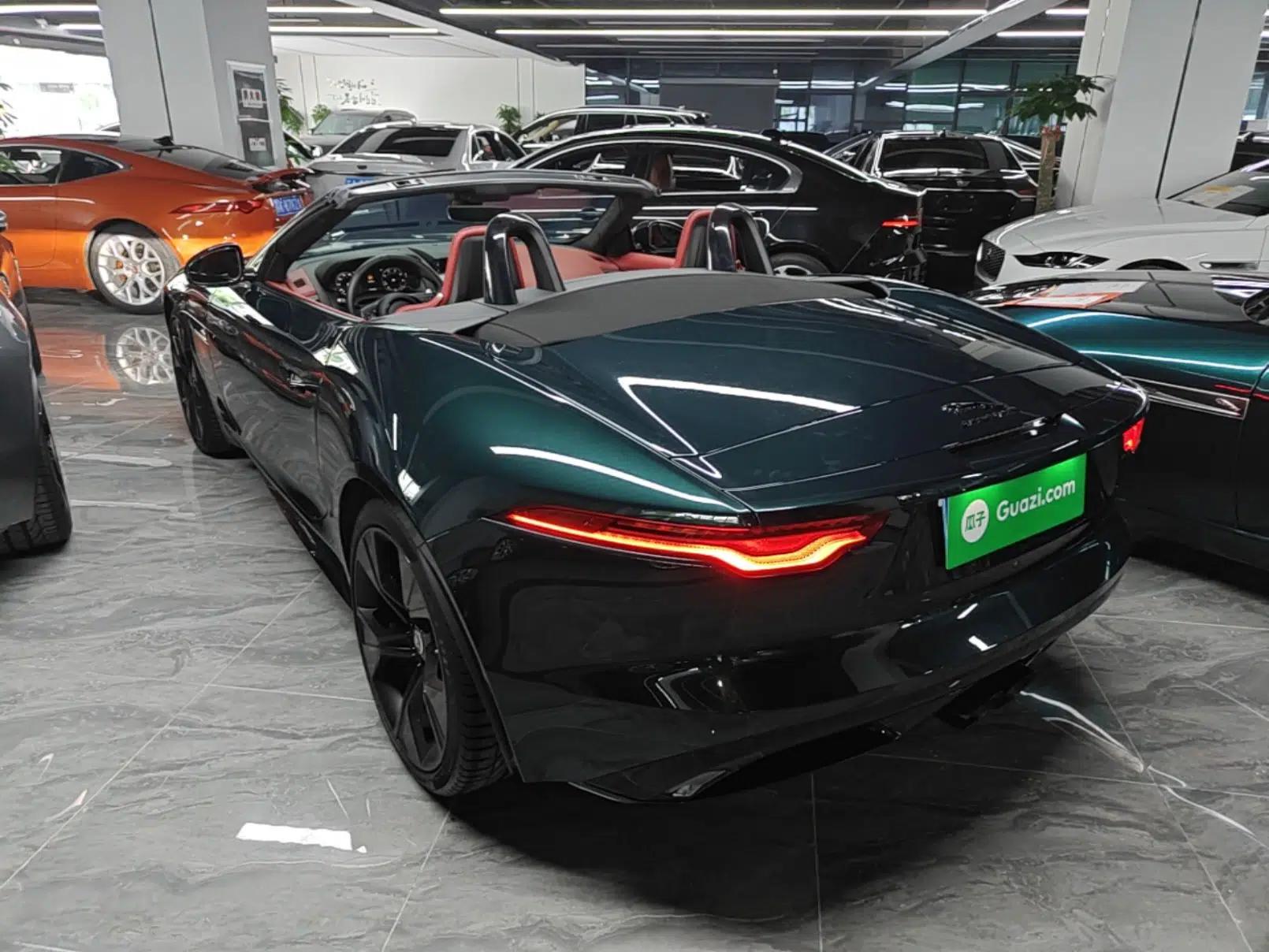 Jaguar F-TYPE 2024 P300 75th Anniversary Collector's Convertible Edition — миниатюра 4