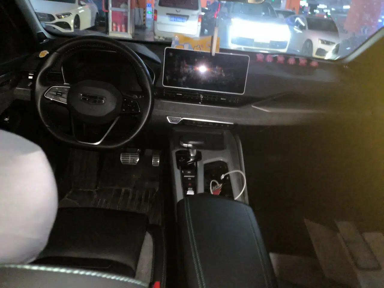 Geely Auto Preface 2023 2.0TD "Only This Verdant Green" Edition — миниатюра 9