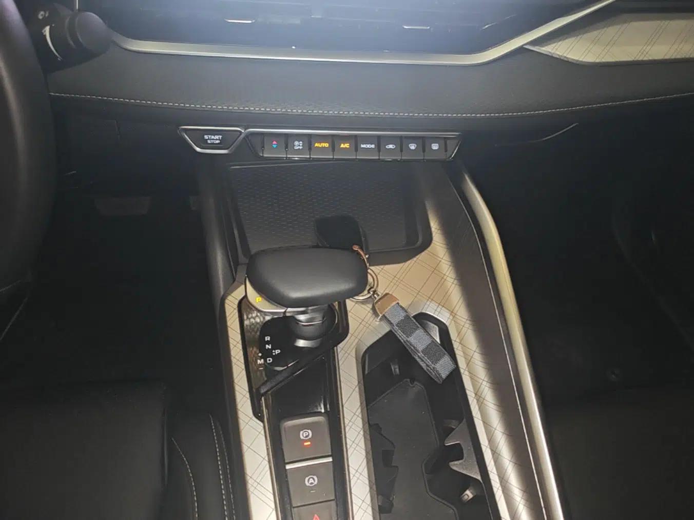 Geely Auto Preface 2023 2.0TD Luxury Version — миниатюра 16