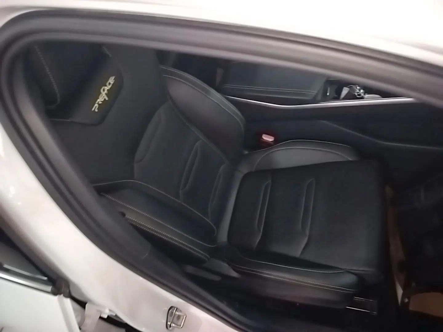 Geely Auto Preface 2023 1.5TD Fuyao Version — миниатюра 19