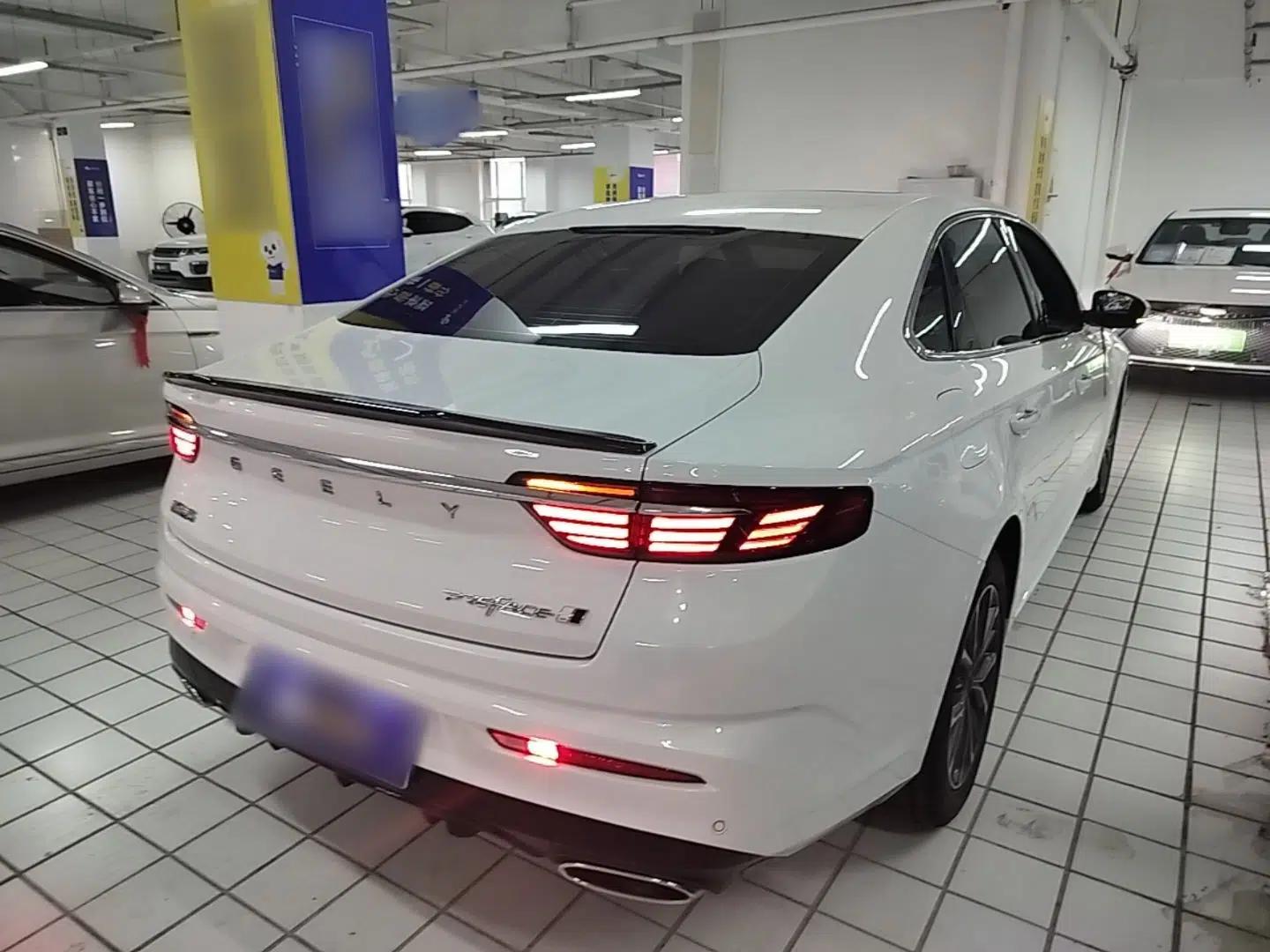 Geely Auto Preface 2023 1.5TD Fuyao Version — миниатюра 6