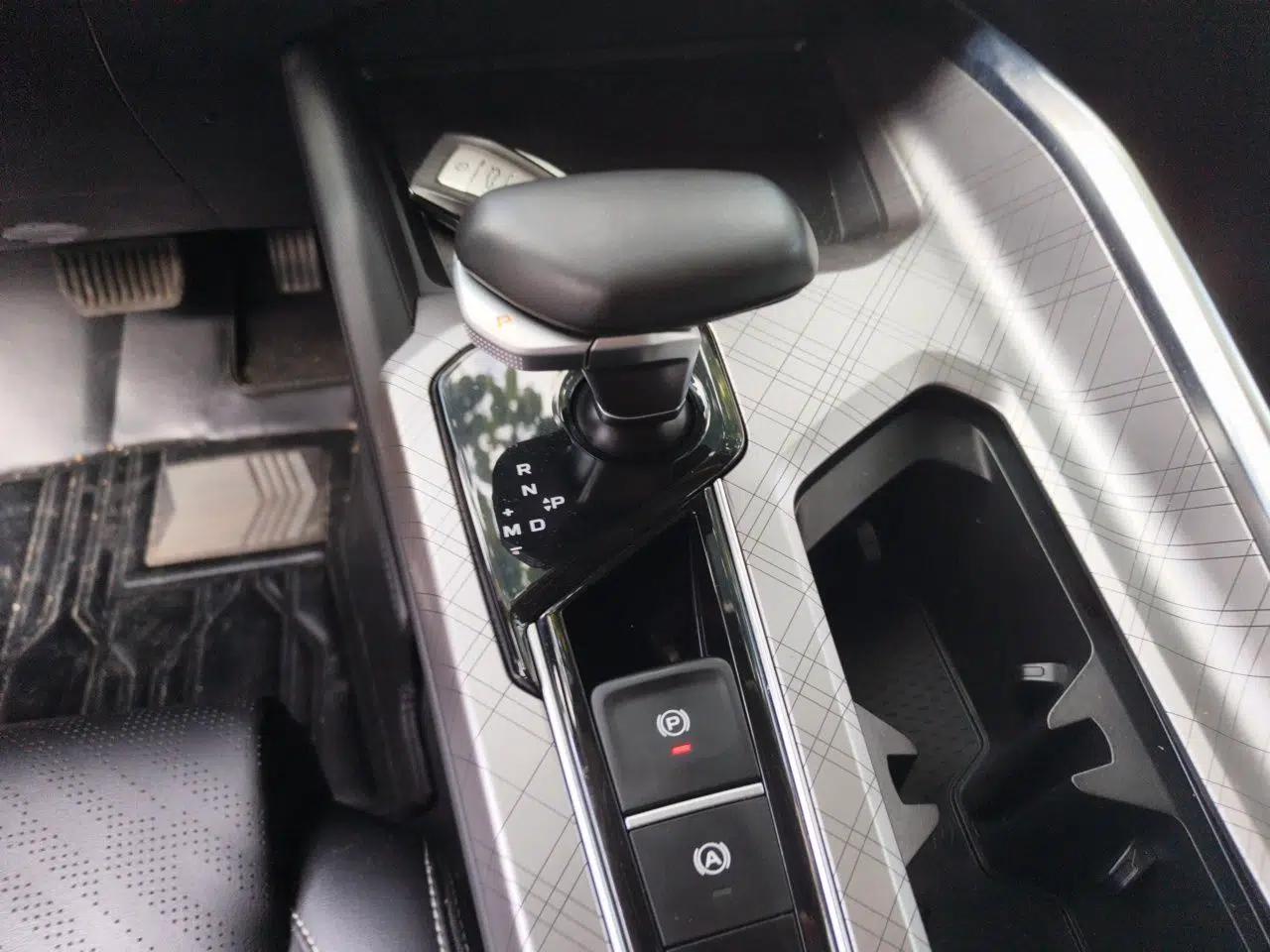 Geely Auto Preface 2021 2.0TD Luxury Version — миниатюра 14