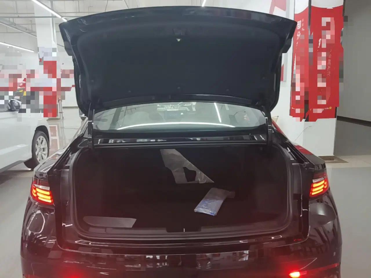 Geely Auto Preface 2026 Model Oriental Yao 1.5TD Fuyao Edition — миниатюра 22