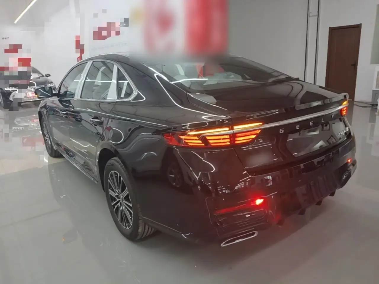 Geely Auto Preface 2026 Model Oriental Yao 1.5TD Fuyao Edition — миниатюра 4